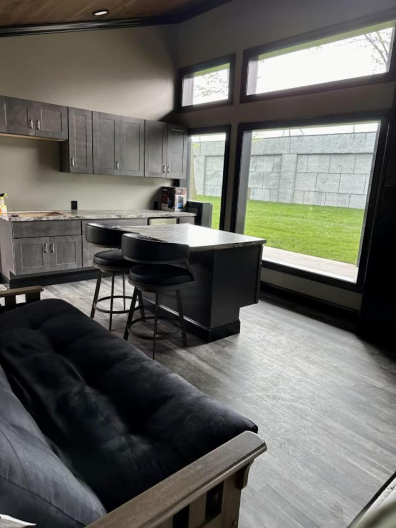 Big Cat Bungalows At The Haven - Lion 2 Canastota Exterior photo
